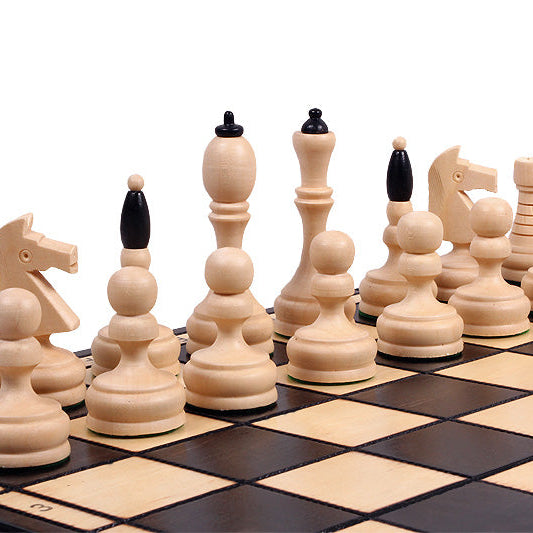 Classic Wooden Chess Set – Hand-Carved Hornbeam Pieces – view 4