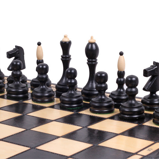 Classic Wooden Chess Set – Hand-Carved Hornbeam Pieces – view 3